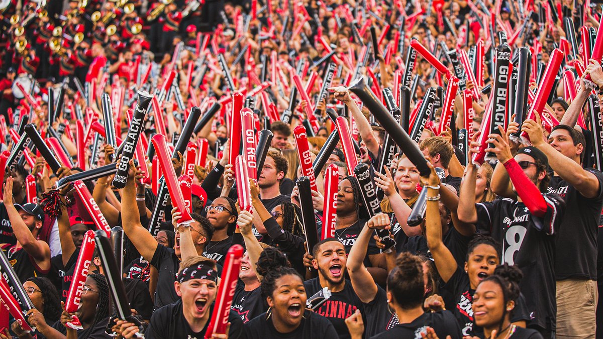 BearcatsRuckus's tweet image. ‼ 1 Week Away ‼ 

A select number of @GoBearcatsFB student season tickets will be available for incoming first-year and transfer students to purchase between Tuesday, July 26th at 10 a.m. and Friday July 29th at 5 p.m.

Register here: cpaw.io/register-now