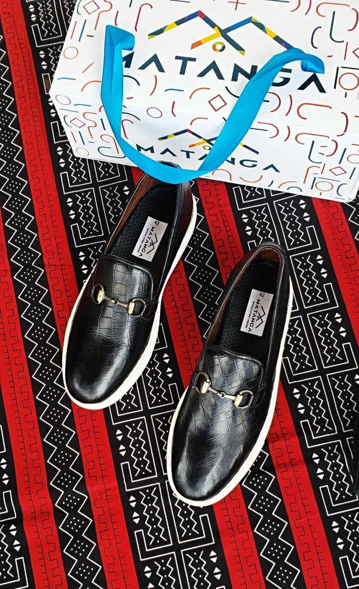 Matangashoes's tweet photo. Sometimes originality is just Black !
#Matanga
#madeincameroon https://t.co/z4HmHZwpTg