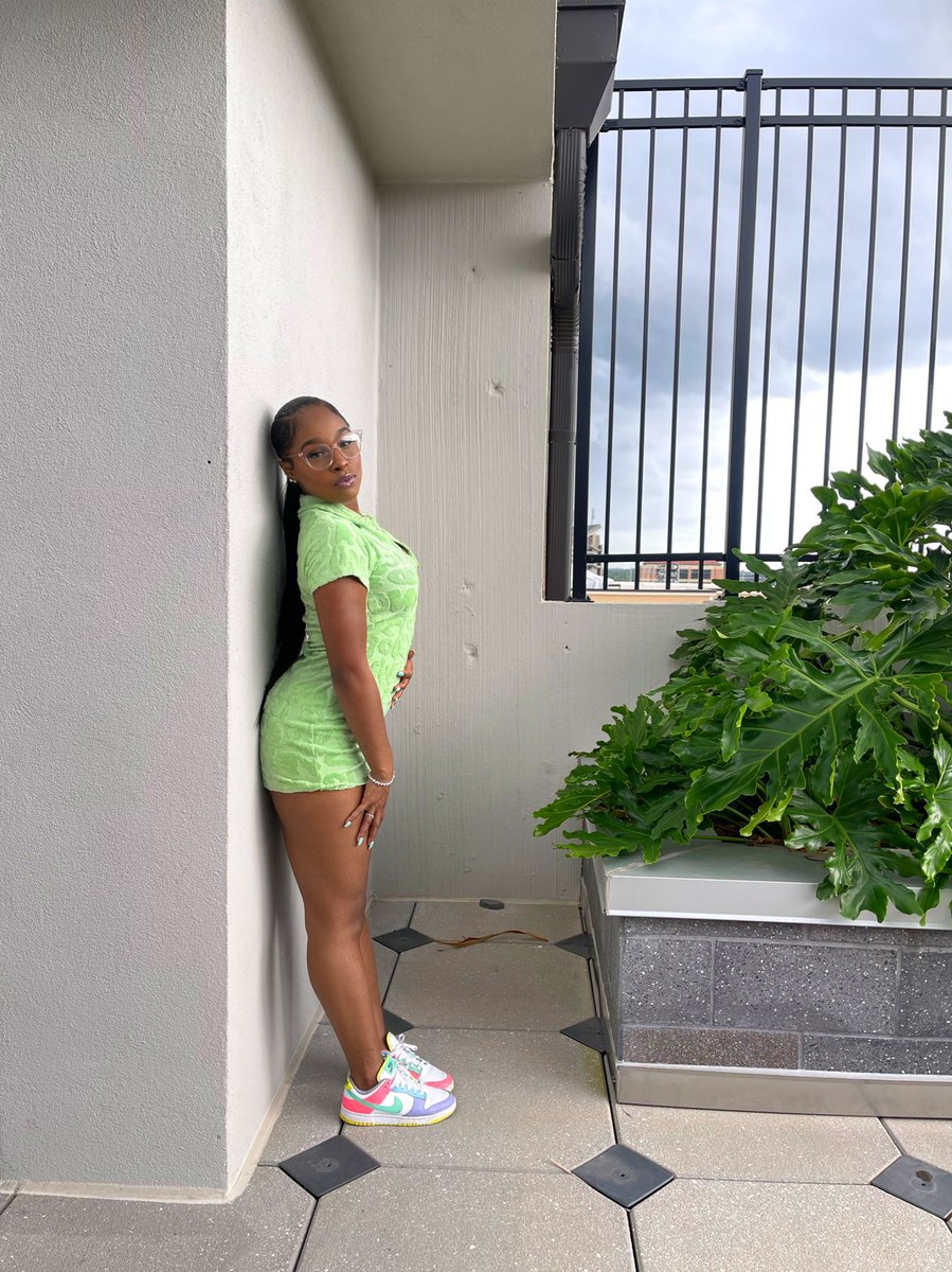 4theluvofsevn's tweet photo. #WhosWhoOfJSU

- Shelbie, I prefer Bie 👑
-baton rouge, louisiana 
- #JSU25
-criminal justice major
-Prancing J-Sette✨ 
-fanny lou pre law society⚖️
- ig: shelb.iie https://t.co/udm36luzvu
