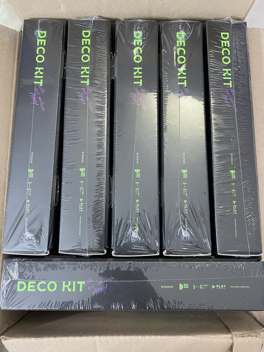 KosmoPH's tweet photo. wts lfb ph

BTS Deco Kit Sealed 2022

PHP 1990 + LSF

Shopee link: https://t.co/Lby0xKgs1Q

— onhand &amp; ready to ship
— all item in good condi
— 5 slots

🧾: gcash, bpi
📦: sh0pee, ggx, j&amp;t

t. Bangtan army rm jin suga jhope jimin v jk https://t.co/9kJhenTWDH