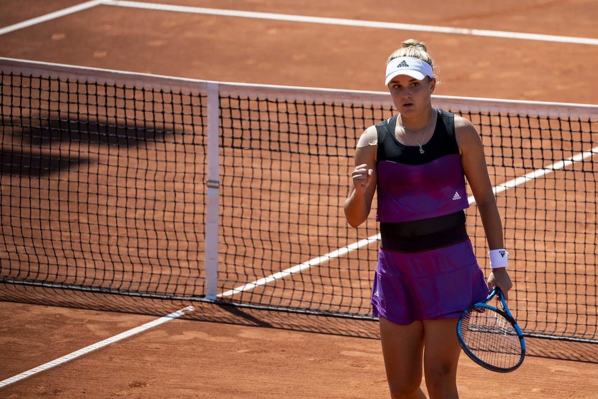 WTAntho's tweet photo. #PalermoOpen
C. Burel 2.65🇫🇷
📕 Winamax
⭐
Clara est sur le bon chemin pour retrouver des résultats. Malgré sa défaite face a Sorribes Tormo, il y avait du mieux. Anna Bondar ne devrait pas trop la déranger à la relance. Dans les conditions 🇮🇹, Clara peut faire mal https://t.co/IwnicErneW