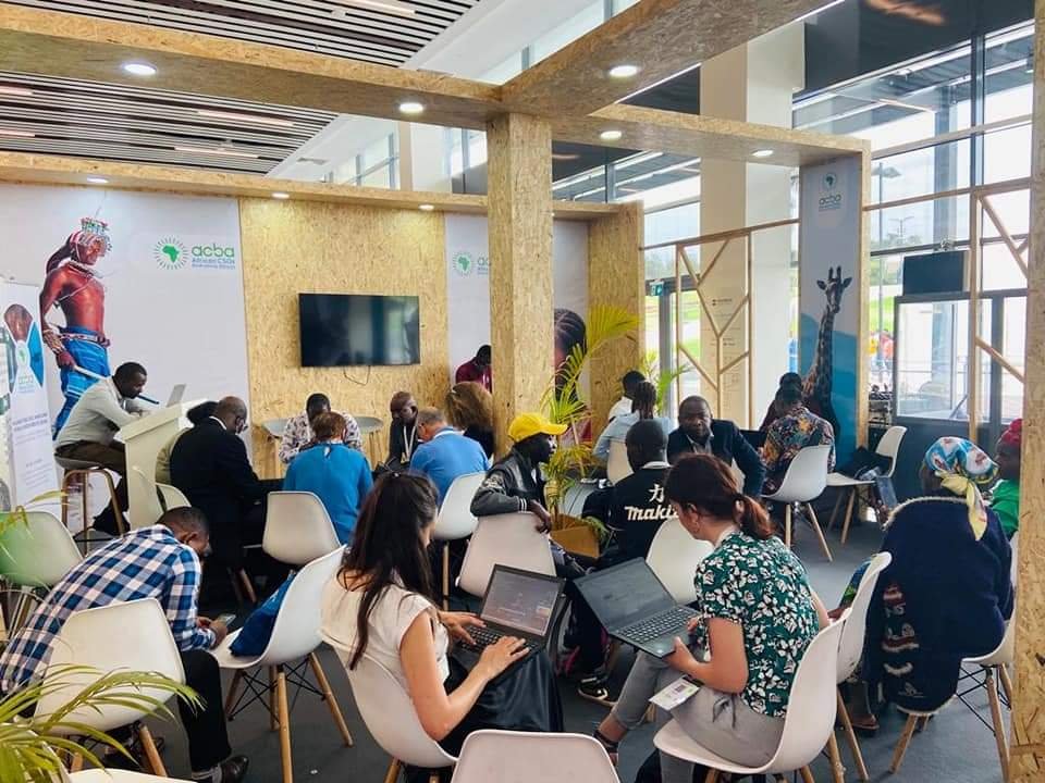 SOGPA2's tweet photo. ACBA delegates networking and catching up on work in the ACBA pavilion at the IUCN Africa Protected Areas Congress currently happening in Kigali, Rwanda.
@YasinMowlid @AWF_Official @CsosAfrican @MEP_Somalia @DECC_Somalia @HodderClimate
@IUCN #APAC2020 #ACBA . https://t.co/zRPWjLZCny