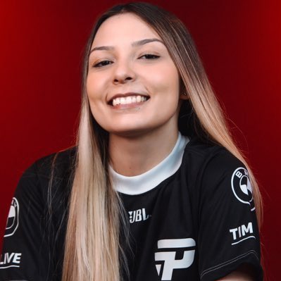 tatahsereia's tweet photo. #MISSDAY 🤍 #NovaFotoDePerfil https://t.co/33zMZLLc2X
