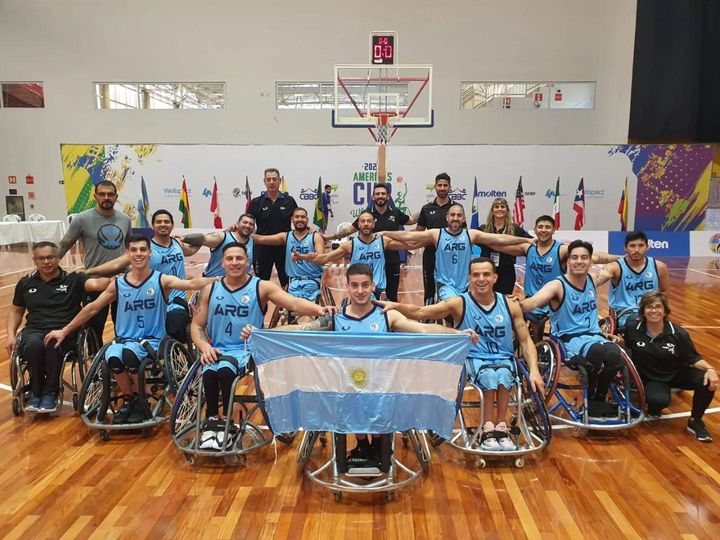 Felicitamos a nuestro socio Kevin A Boscarol, PF de la selección argentina de básquet en silla de ruedas, clasificado al Mundial de Dubai 2022.
Y vos ya sos socio?
