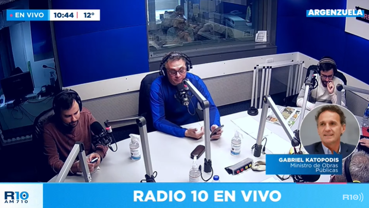 Radio 10 - AM 710 tweet media