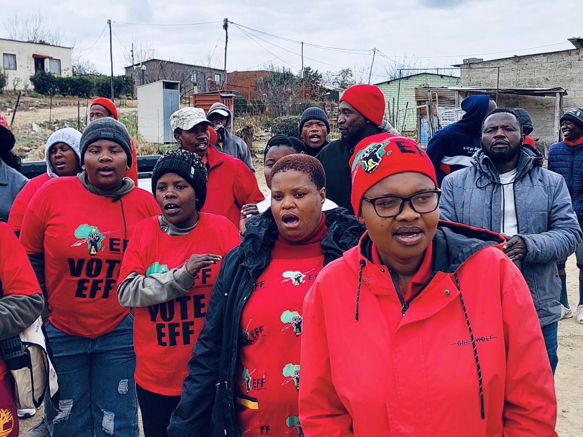 EFF_FreeState's tweet photo. ♦️EFF 9th ANNIVERSARY♦️

[In Pictures 📸]: Situation in Botshabelo ward34, Mangaung right now.

We are celebrating the growth of our revolutionary socialist Economic Emancipation Movement.

#EFFTurns9 https://t.co/W3Pk7x9Amq