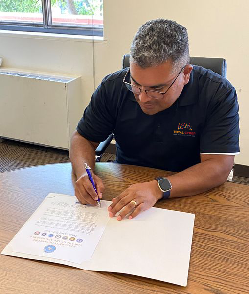 totalcyber's tweet photo. We are excited to announce that we have partnered with VA ESGR (Virginia Employer Support of the Guard and National Reserve). We proudly support our service members in the Reserve Components!
#WeAllServe #statementofsupport https://t.co/GXy5ZWQEf1