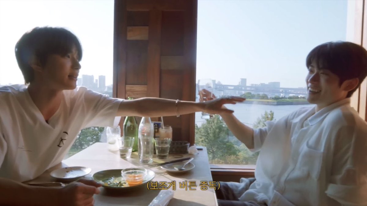 archivesjaewoo's tweet photo. My Trip Mates Ep 3 🇯🇵

#JAEHYUN #JUNGWOO #재현 #정우 https://t.co/WTEJuE6xyH