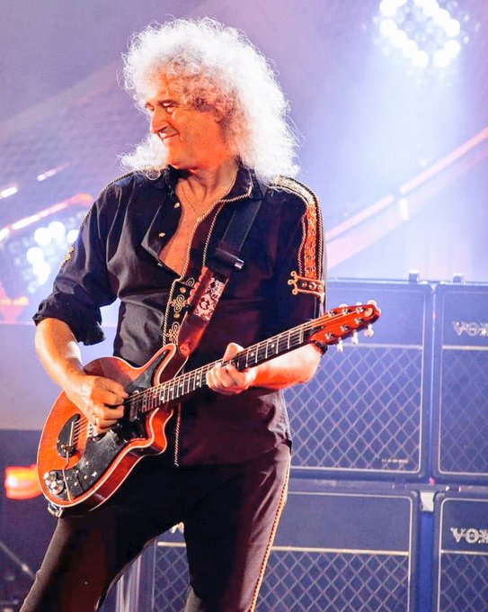   Wishing a very happy 75th birthday to the absolute rocklegend Brian May! 