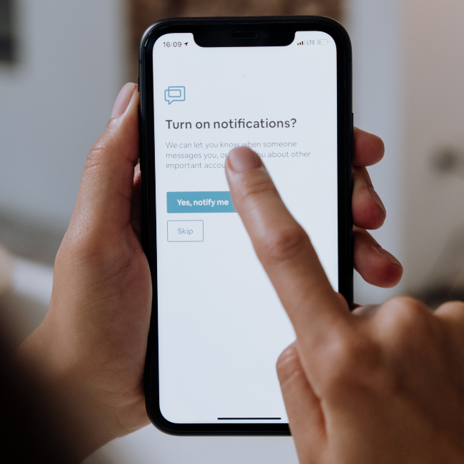 Wishroute's tweet photo. Struggling to increase your app’s notification opt-in rate? Read on to see what top health and wellness apps are doing right!👇
#customerengagement #marketingstrategy #healthandwellness 

@calm @noom @Aaptiv @loseit @Zero @Strava @InsightTimer @Headspace @NTCprogress https://t.co/W8Gzu7TUnt