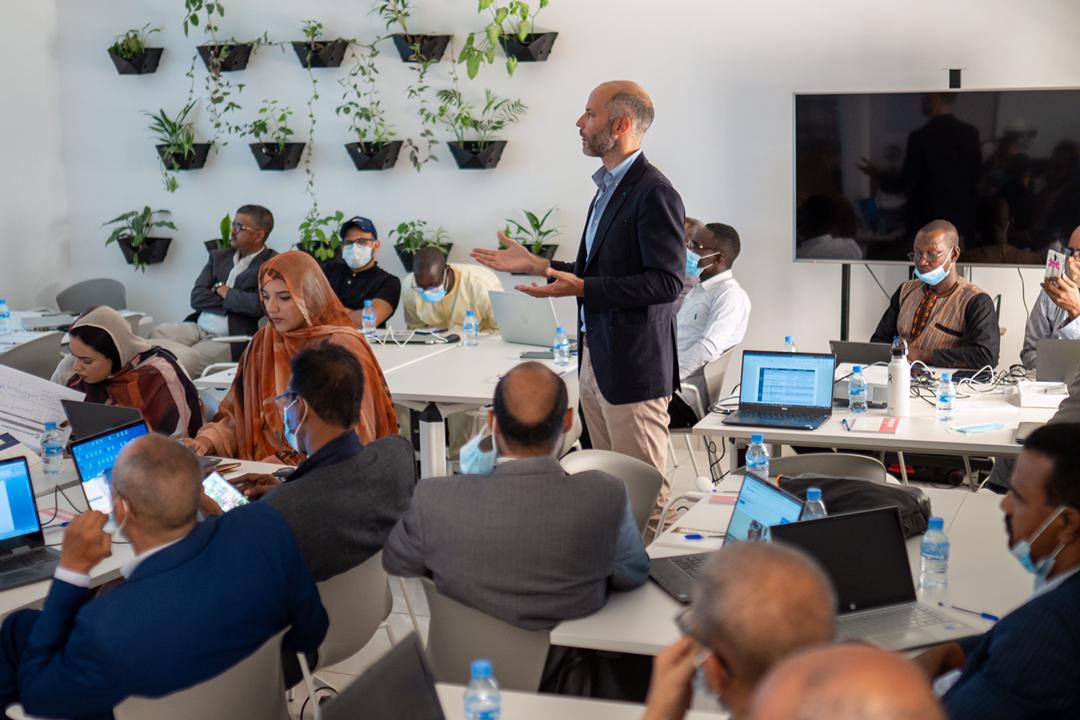 BM_Afrique's tweet photo. #Mauritanie🇲🇷 
Lancement de la formation sur la méthodologie #GEMS qui permet de collecter des données numériques sur le terrainpour renforcer la capacité de mise en œuvre des projets et de #cartographier le portefeuille projets sur une plateforme unique ! https://t.co/dYJ04hYuRu