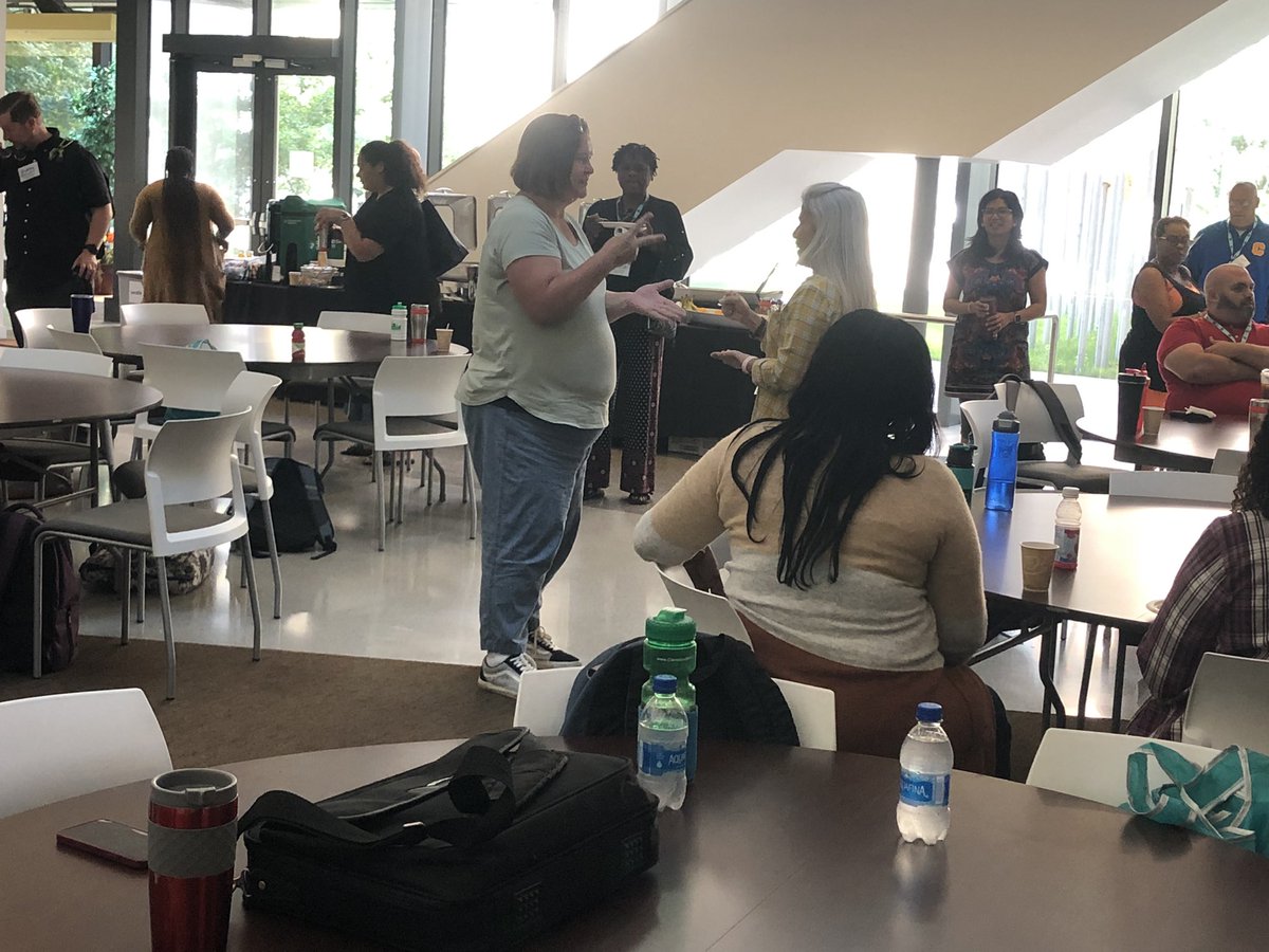 annacpyles's tweet photo. Day 2 of #CSforCLE started with a rock, paper, scissors competition. It’s all fun and games over here. Seriously. @OSLN #CSforOH Please note that incredible victory smile from Vivian!! https://t.co/4ZbyBgbgqp