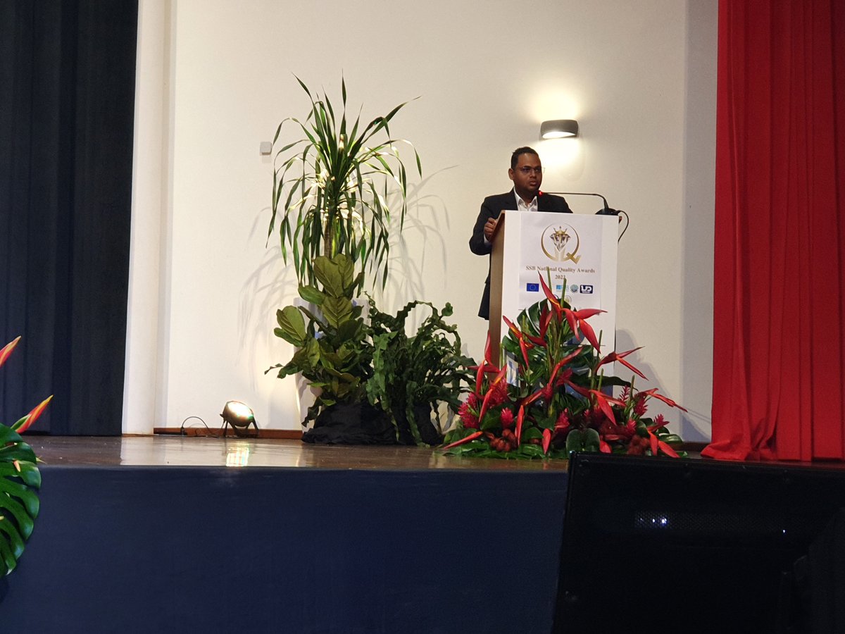 crosqcaricom's tweet image. A few highlights from the successful inaugural National Quality Awards for Suriname, hosted by the Suriname Standards Bureau last Friday night. Congrats Suriname on a wonderful event.
#qualityatwork #CROSQatwork #11thEDF #TBTProgramme #NQA2022 #Suriname