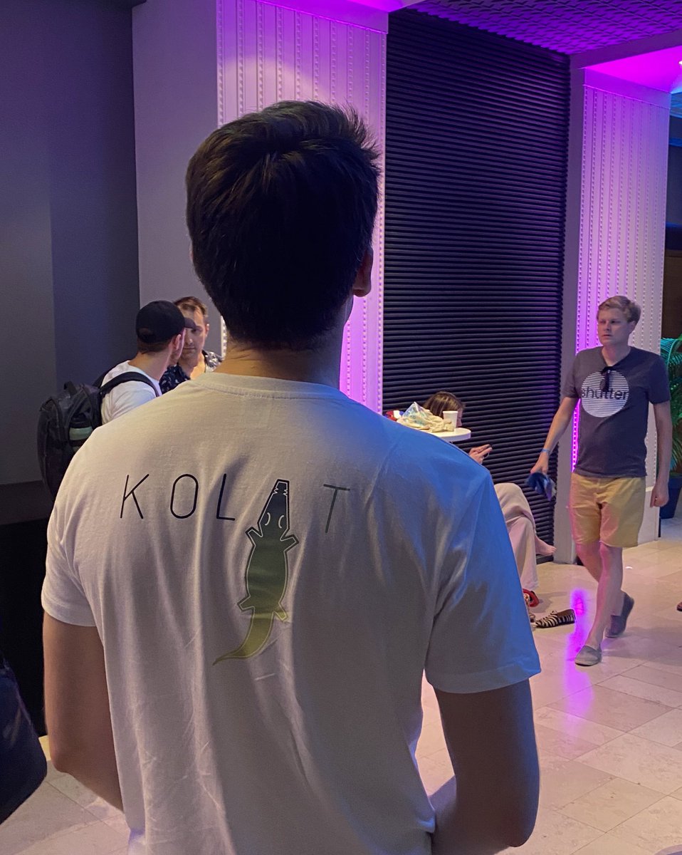 KolatCrypto's tweet photo. Suivez ce crocodile.

#ETHCC5 https://t.co/C0SZHEVxOf