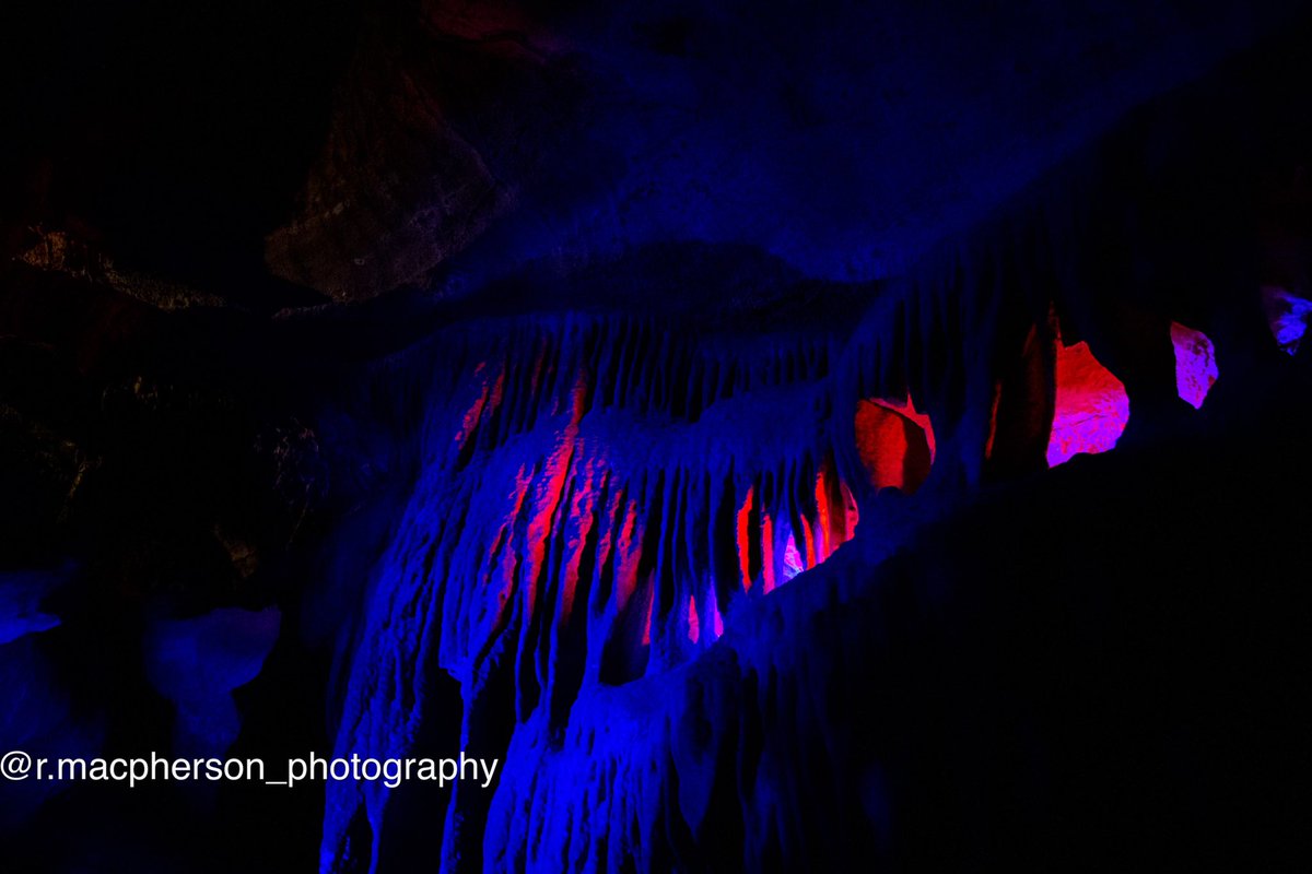 photo_macph's tweet photo. The Beautful caves at @rubyfallscave in Chattanooga, Tennessee! (Part 2) 

All photographs are available to purchase in a digital form! please DM for details if interested! 

#cave #caving #water #waterfall #cavephotography #geology #rock #colour #photography #art #artphotography https://t.co/rcKjgvISOK