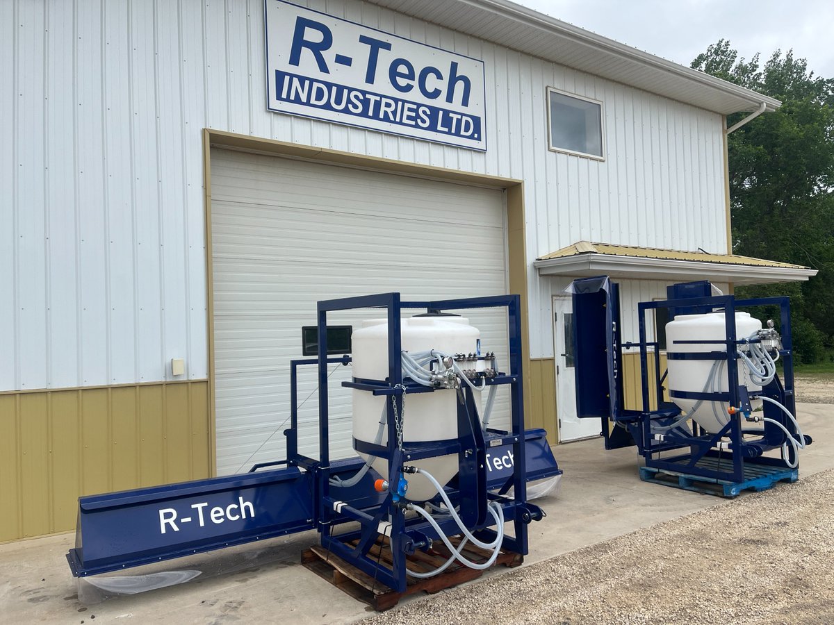 The last of the 5 sprayers are ready to go to Chille. These have fully shrouded booms along with each nozzle having its own flow meter