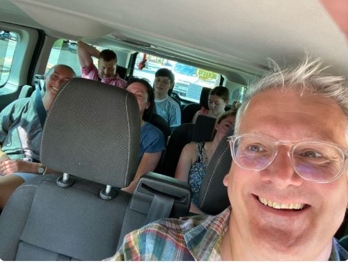 The James Scott team en route to xerocon 2022 in London.
#taxi #Xerocon #melting #toohot