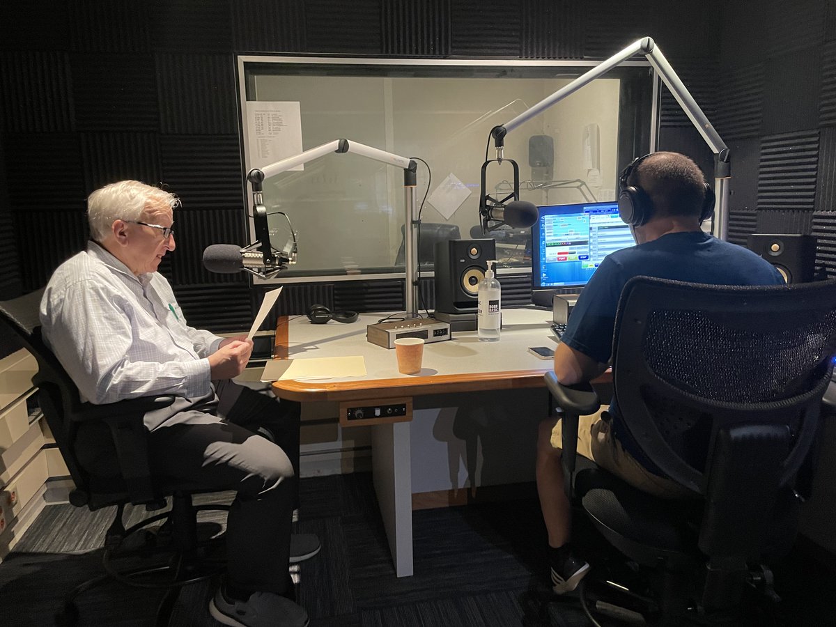 RPInews's tweet photo. #RPIWEEK on @AcademicMinute continues with Robert Karlicek of @RPIEng @LESA_erc discussing the possibilities of next-gen "light sculpting" technologies.
https://t.co/87pboMItzO https://t.co/cspom5wrya