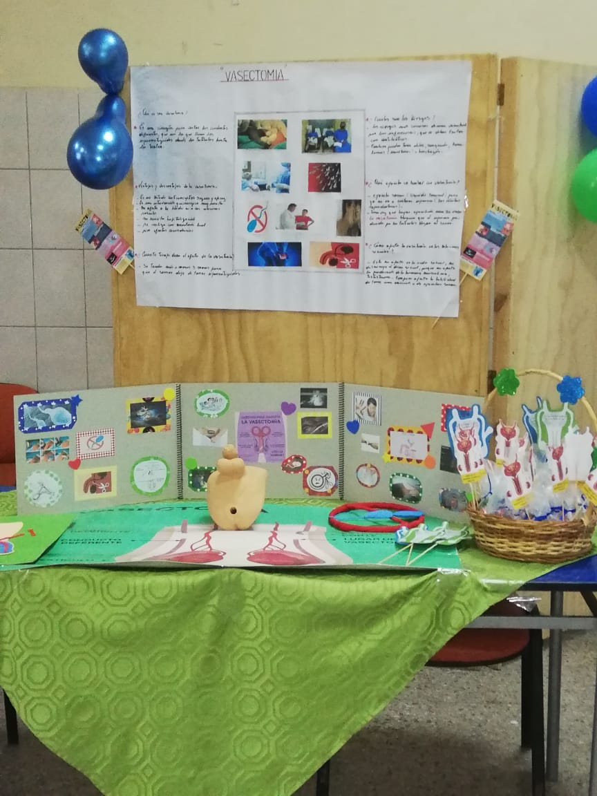SernamEG_Valpo's tweet photo. 📌El programa de prevención en Violencia Contra las Mujeres de SernamEG, ejecutado por el Centro de la Mujer de Viña del Mar, participa en la Feria de Salud Sexual y Reproductiva organizada por la carrera de Técnico en Enfermería del CFT de la PUCV sede Viña del Mar📌 https://t.co/DJhGXa884V