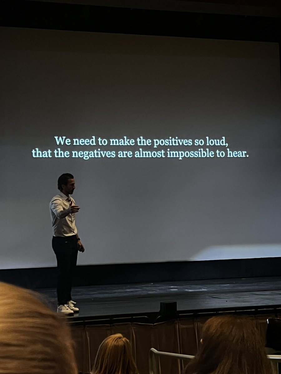 ebfielder's tweet image. Positivity!! #personalizecsd @gcouros