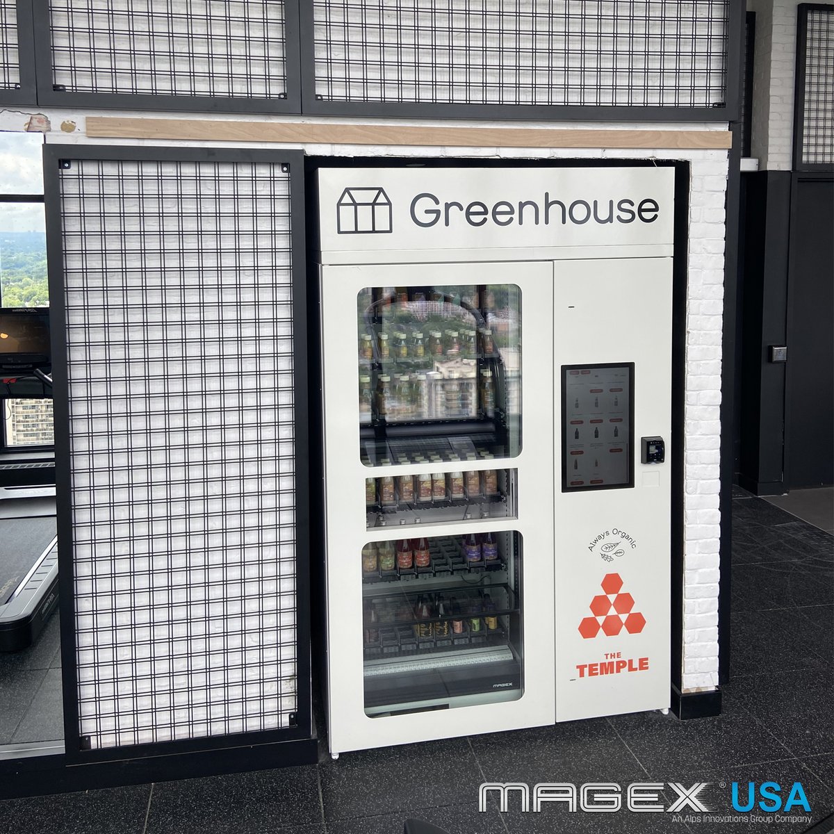 The drinks are dispensed safely and securely using our patented delivery system. #vending #marketing #vendingmachine #healthylifestyle #drinks #green #juicewrld #toronto #HealthyLiving