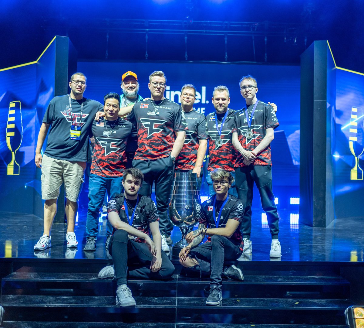 Twistzz's tweet photo. ❤🏆 https://t.co/WtRgJBm7yR