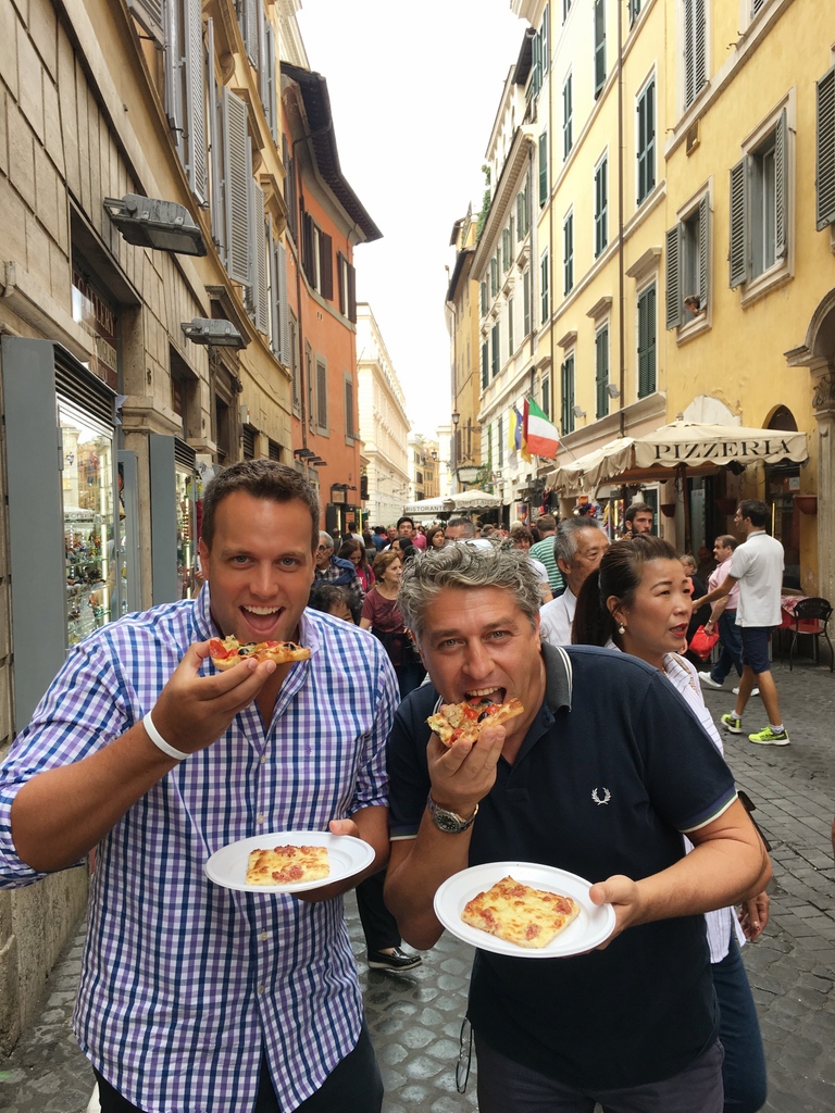 Bar Cargo tweet media