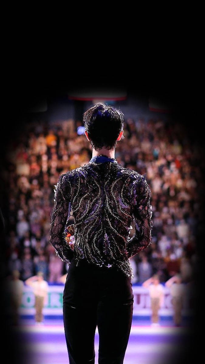 ZhyyynC's tweet photo. #YuzuruHanyu ha informado que se retira del patinaje competitivo. Definitivamente hoy murió el patinaje. Nadie va superar al Rey nunca. Te amo Yuzu, pero te apoyaré hasta mi muerte https://t.co/GUdinjhQCJ