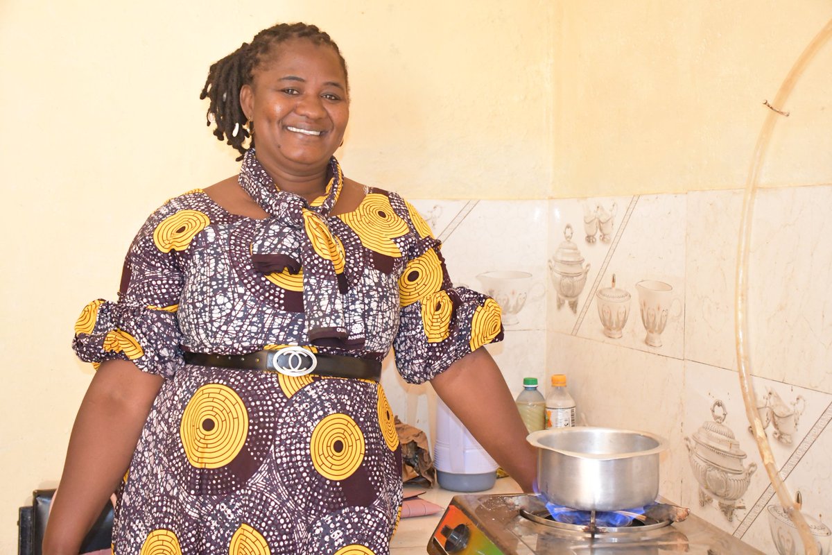 kalromkulima's tweet image. Mrs Beatrice Mkakisha Lugho a farmer from Werugha village and a beneficiary of #KCSAP biodigester project in Taita Taveta county, expresses her happiness after witnessing the benefits of the biogas generated from the cowdung from her cowshade.
