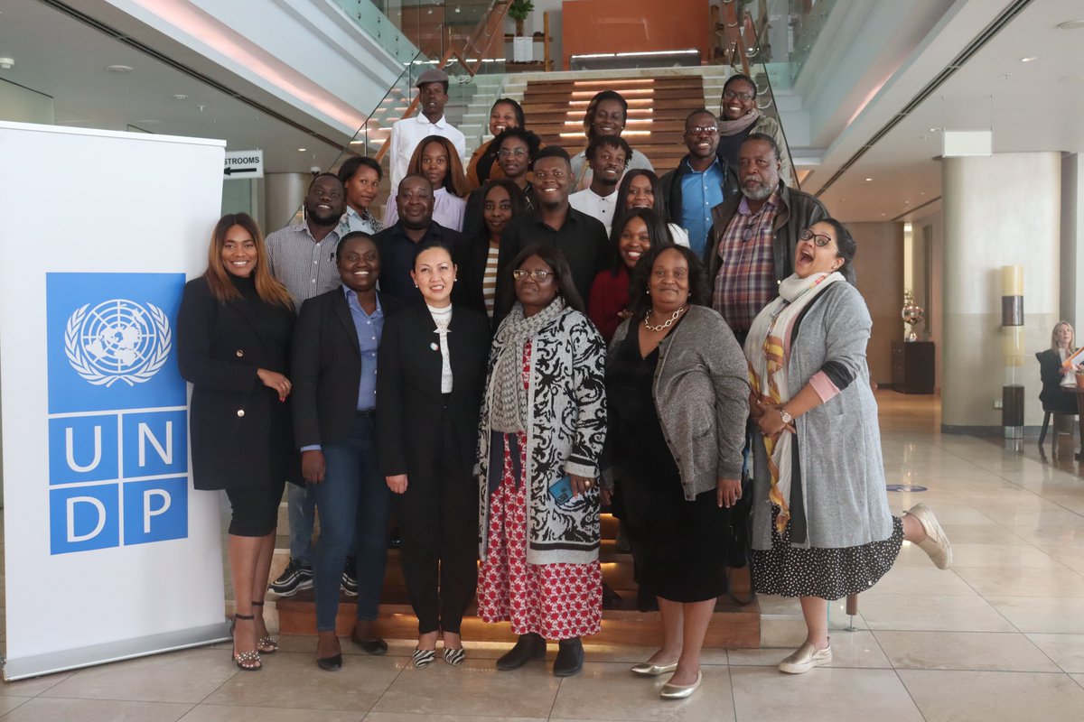 UNDPNamibia's tweet photo. Today's #sensemaking with various stakeholders was the final brainstorming session to help contrivance ideas on how to enhance services and access to information for the informal economy and identify the missing link.
#UNDPAccLab https://t.co/725CYHKeNP