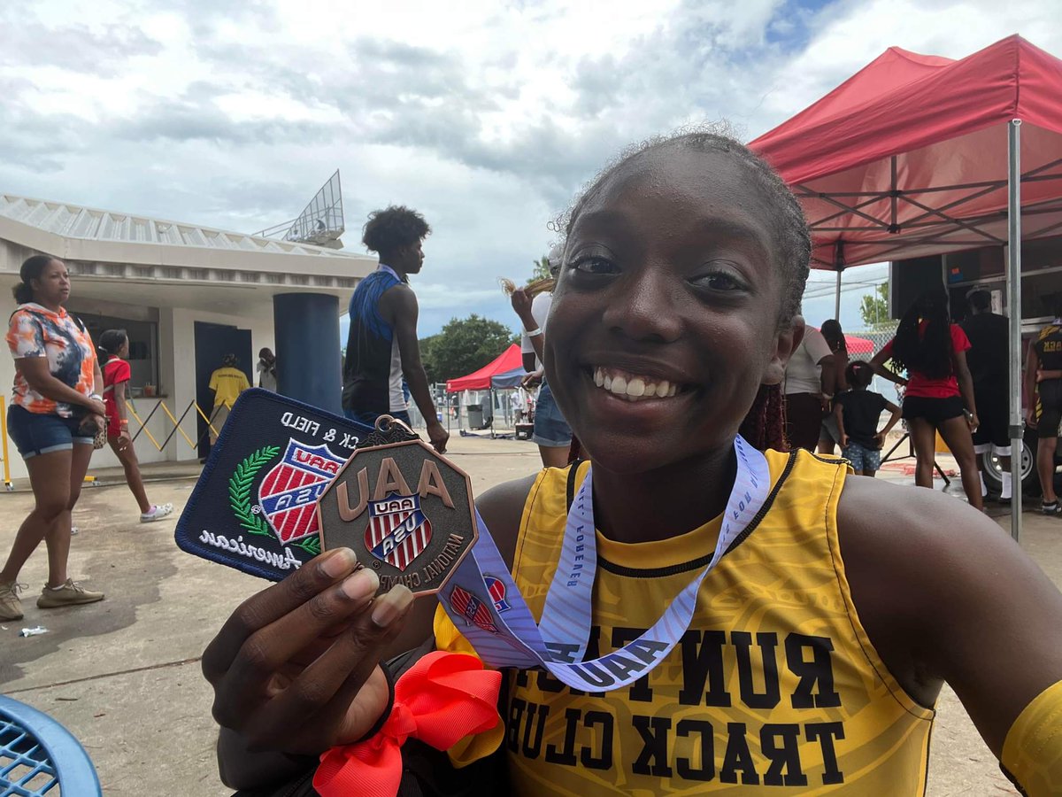 quincyesimon23's tweet photo. This was such an amazing experience.  So glad I had the opportunity to compete amongst the best AAU track and field athletes.  I'm looking forward to the Junior Olympics in North Carolina.  Let's geaux!!! https://t.co/UnbYILUwxG