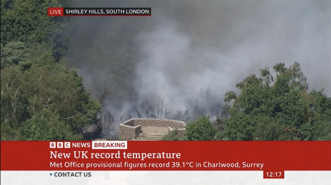 willbeach__'s tweet image. This is me in the exact spot which is currently burning because of the extreme heat we are having in the UK. Climate change is no joke, please do better, vote better and look after this planet. Or is going to be a miserable place to exist in years to come.