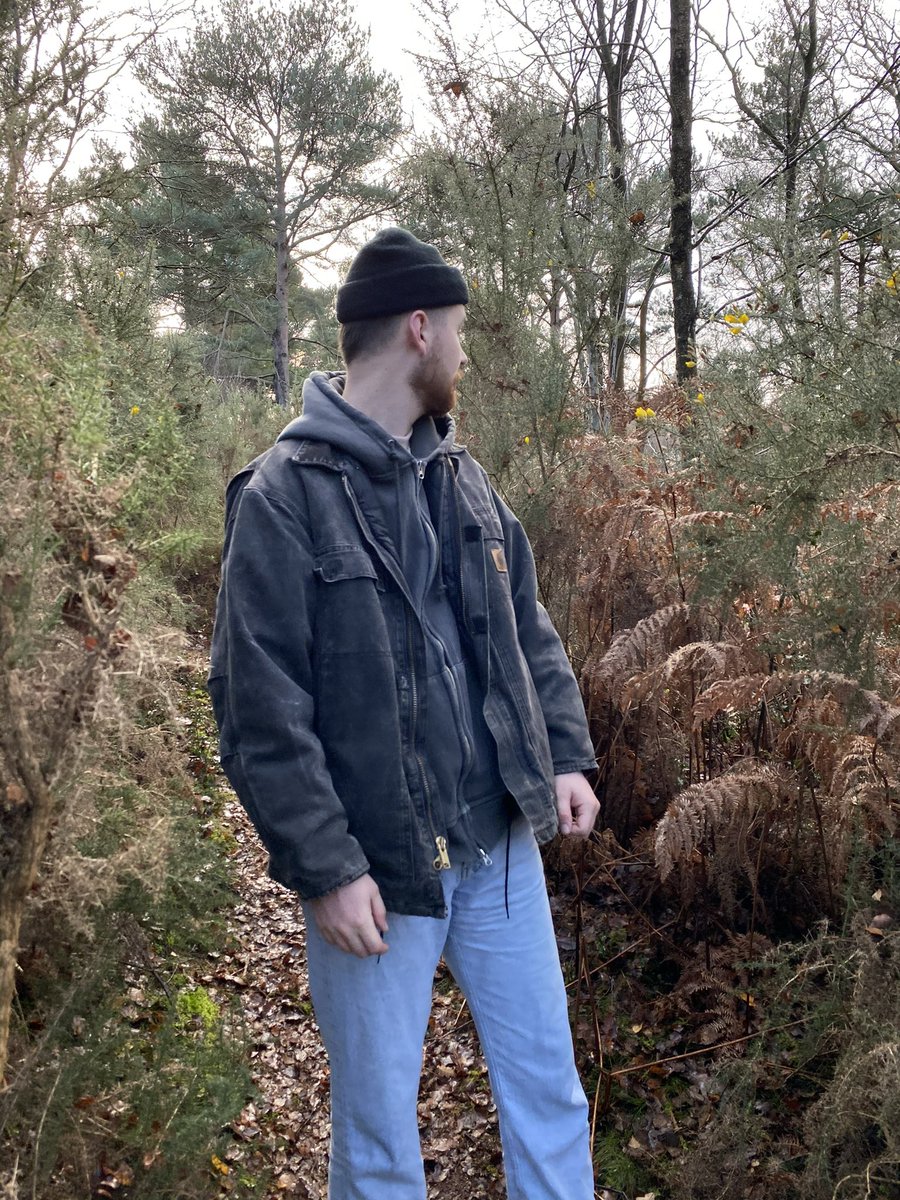 willbeach__'s tweet image. This is me in the exact spot which is currently burning because of the extreme heat we are having in the UK. Climate change is no joke, please do better, vote better and look after this planet. Or is going to be a miserable place to exist in years to come.