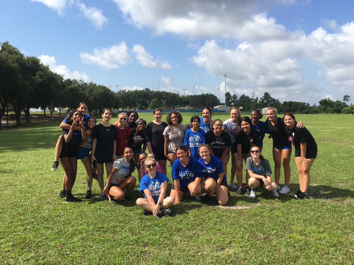 WolvesVballDHS's tweet photo. Our Inaugural Grass Tournament was a success despite many adversities in set-up! Congratulations to the Gold Bracket Champions, Veronica &amp; Morgan. Congrats to Tournament Champs, Gabbi &amp; Cheyenne. They defeated the gold bracket champs in extra points! https://t.co/qCsH4OOVwA