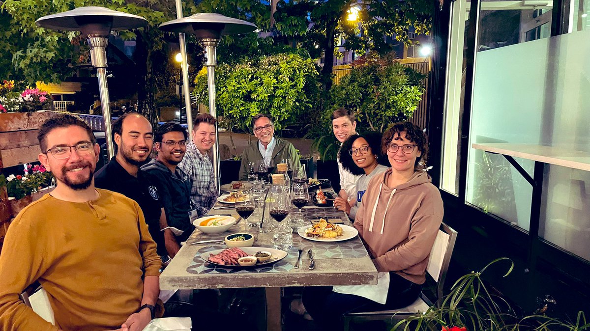 A. Sánchez Alvarado (@planaria1) on Twitter photo Dinner with (most of) our lab in Vancouver at the end of a great day of talks and poster sessions during the <a href="/SocDevBio/">Society for Developmental Biology</a> <a href="/EvoDevoPanAm/">EvoDevo PanAm</a> meeting
<a href="/ScienceStowers/">Stowers Institute</a> Dinner with (most of) our lab in Vancouver at the end of a great day of talks and poster sessions during the <a href="/SocDevBio/">Society for Developmental Biology</a> <a href="/EvoDevoPanAm/">EvoDevo PanAm</a> meeting
<a href="/ScienceStowers/">Stowers Institute</a>