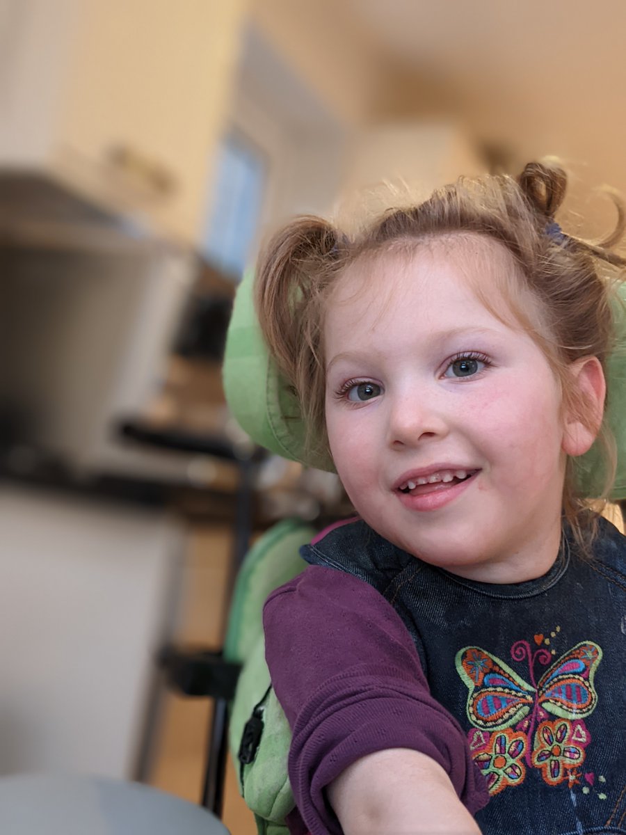 accesstechUK's tweet photo. An exciting experiment is underway with @SpeakUniqueVB to provide this client with a voice!
Voice donors are required to be over 16...so we've hired an adult voice actor to impersonate a 5-year-old Czech girl. Will let you know how it turns out!
#domorewithtechnology https://t.co/l7DEXKgt64