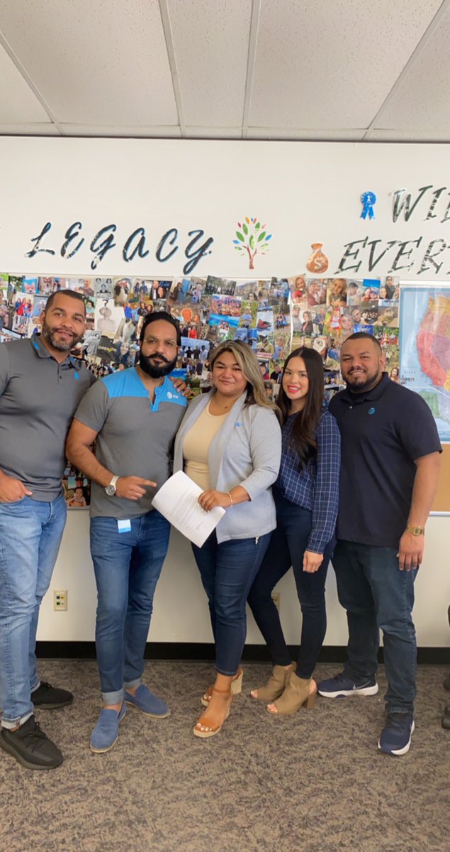 Vicky! It makes me so happy to watch you chase your dreams and catch them! Congratulations! 🌟😍<a href="/stxvicky/">Victoria Villanueva</a> @MaxAcevedo8