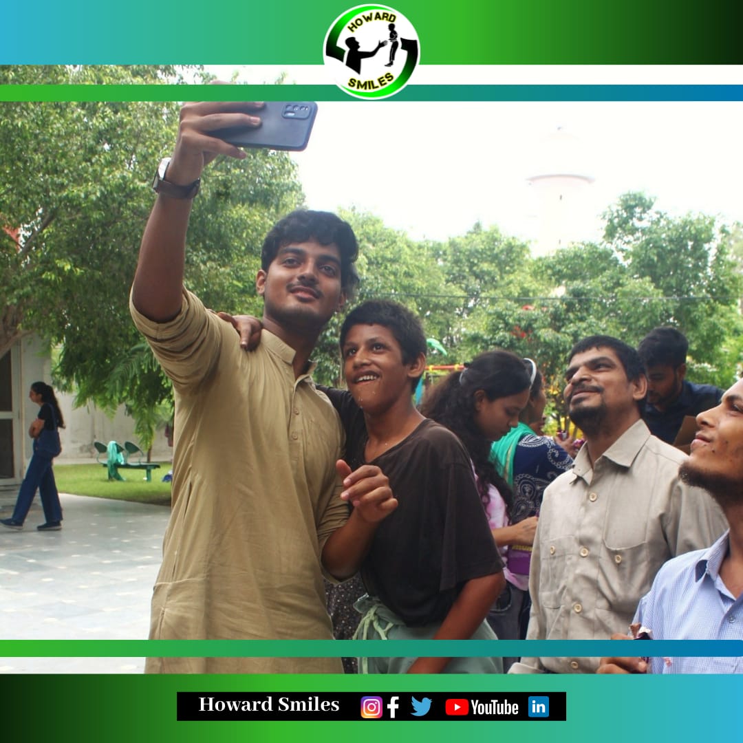 HowardSmiles's tweet photo. Sometimes the best gift one can provide is to bring #smile on someone's face and with the event "Spread Smiles 2.0" #howardsmiles proudly achieved that.

#needy #NGO #lpu #India #Punjab https://t.co/mG4cRqMVYc
