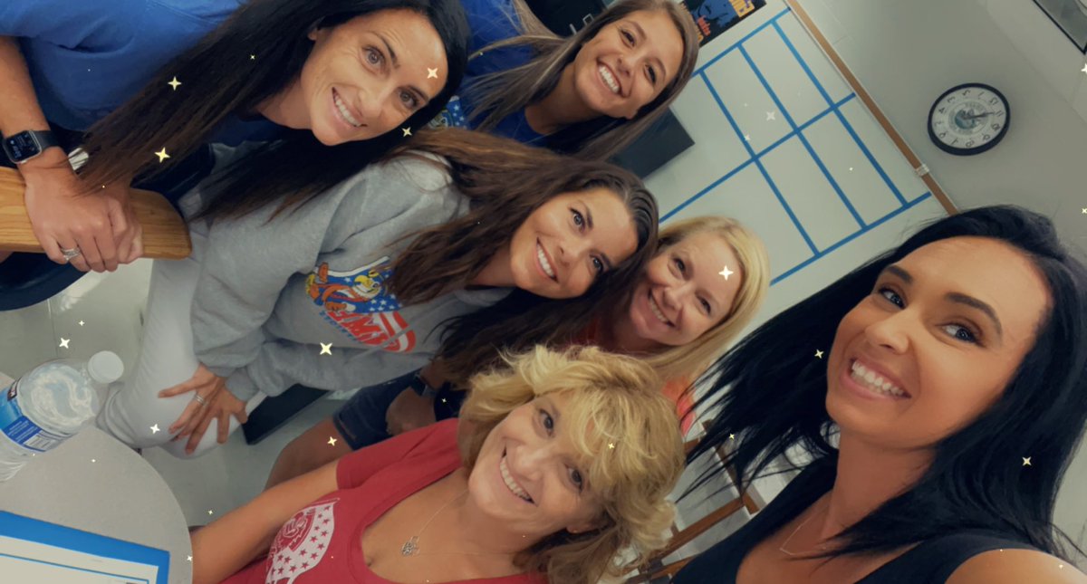 #LeadingForward <a href="/VMEPatriots/">Veterans Memorial Elementary</a> <a href="/collierschools/">Collier County Public Schools</a> <a href="/Ms_Santucci17/">Marissa Santucci</a> <a href="/MrsColbertVME/">Marsha Colbert</a> @5thGradeStines <a href="/MickeyzMagic/">Carole Burns</a> <a href="/CCPSPLII/">Collier PLII</a> <a href="/3rdVme/">3rd Vme</a>