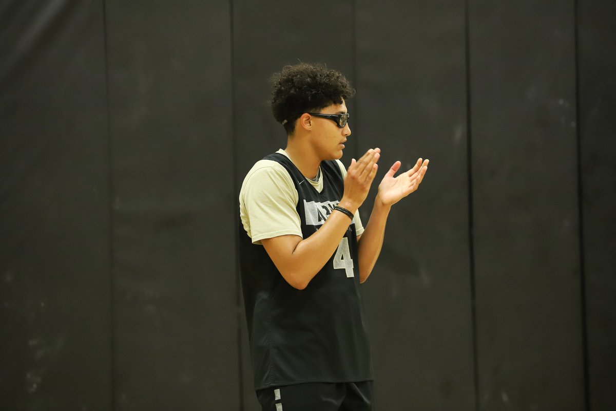 ArmyWP_WBB's tweet photo. Putting in 𝘁𝗵𝗲 𝘄𝗼𝗿𝗸 every day. 💪

#GoArmy | #NoExcuses https://t.co/RG4Qzup5bX