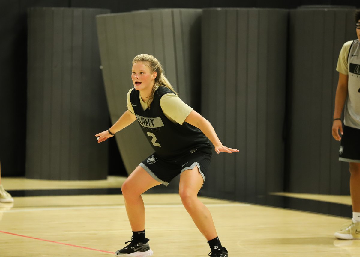 ArmyWP_WBB's tweet photo. Putting in 𝘁𝗵𝗲 𝘄𝗼𝗿𝗸 every day. 💪

#GoArmy | #NoExcuses https://t.co/RG4Qzup5bX