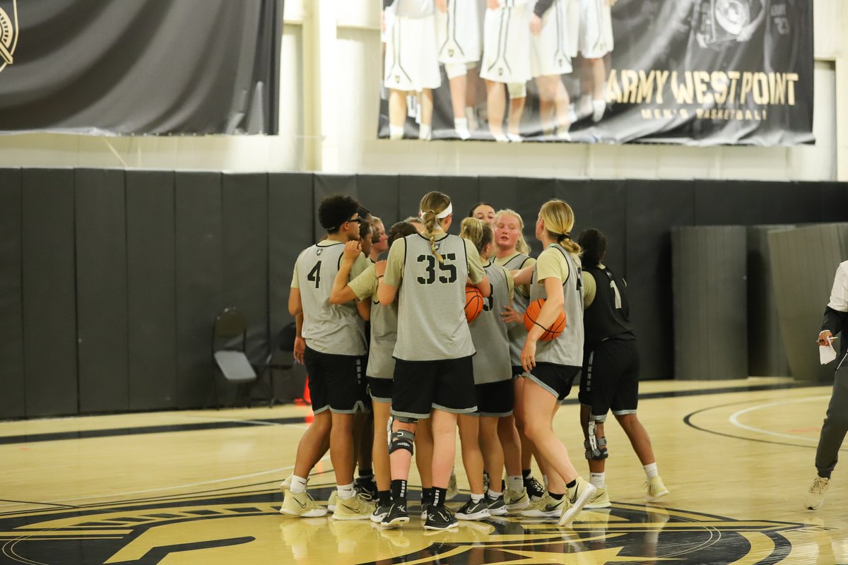 ArmyWP_WBB's tweet photo. Putting in 𝘁𝗵𝗲 𝘄𝗼𝗿𝗸 every day. 💪

#GoArmy | #NoExcuses https://t.co/RG4Qzup5bX