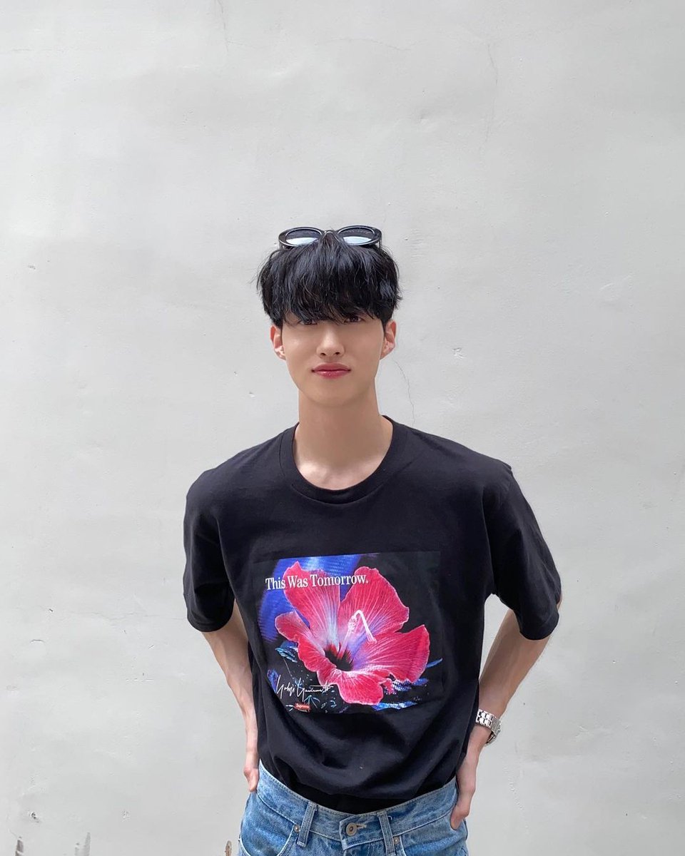 H_Duck0716's tweet photo. 💙 https://t.co/mtyJM5tAwW