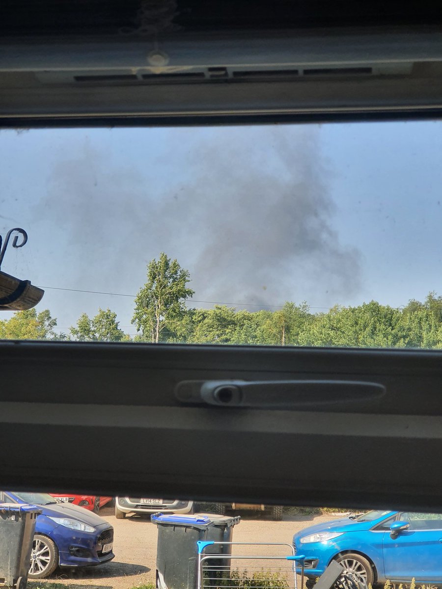 DraytonTown's tweet photo. @Bucksfire Large plumes of smoke coming from fields on the M40 junction with the M25. Near the Denham Roundabout. https://t.co/3kt5XBXLS9