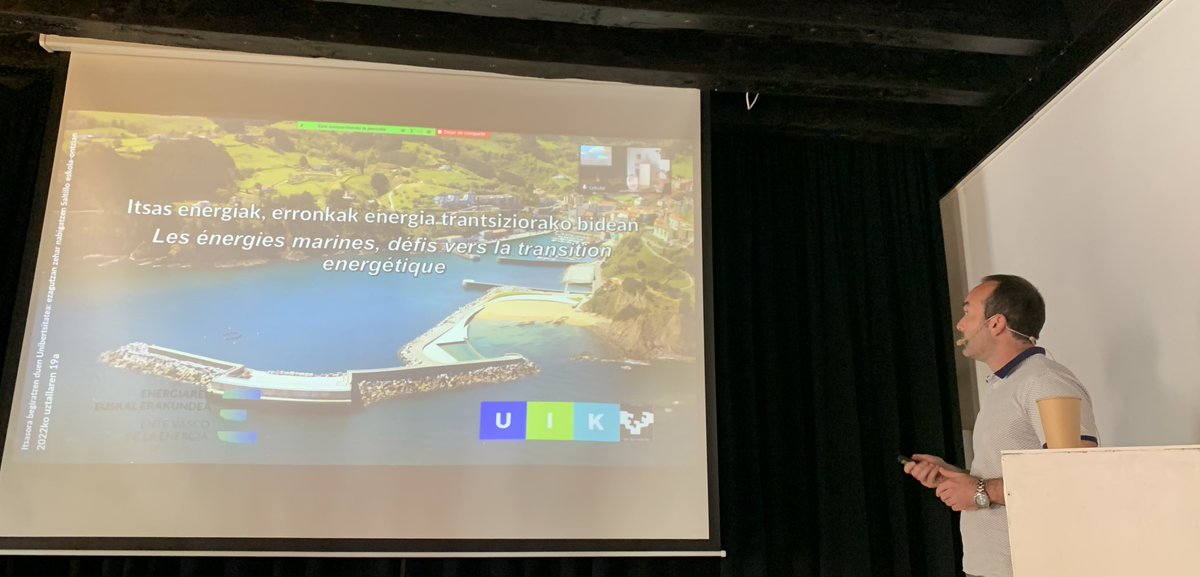 Euskampus's tweet photo. 📣@manusotolopez, investigador del @pie_upvehu  y la acuicultura sostenible, aplicando principios de ética+bienestar animal. 🐟 #Akura 
📣Jon Lekube, responsable proyecto @bimep_sa, y la generación de energía de olas con tecnología de Columna de Agua Oscilante. https://t.co/FxYvVxDMBl