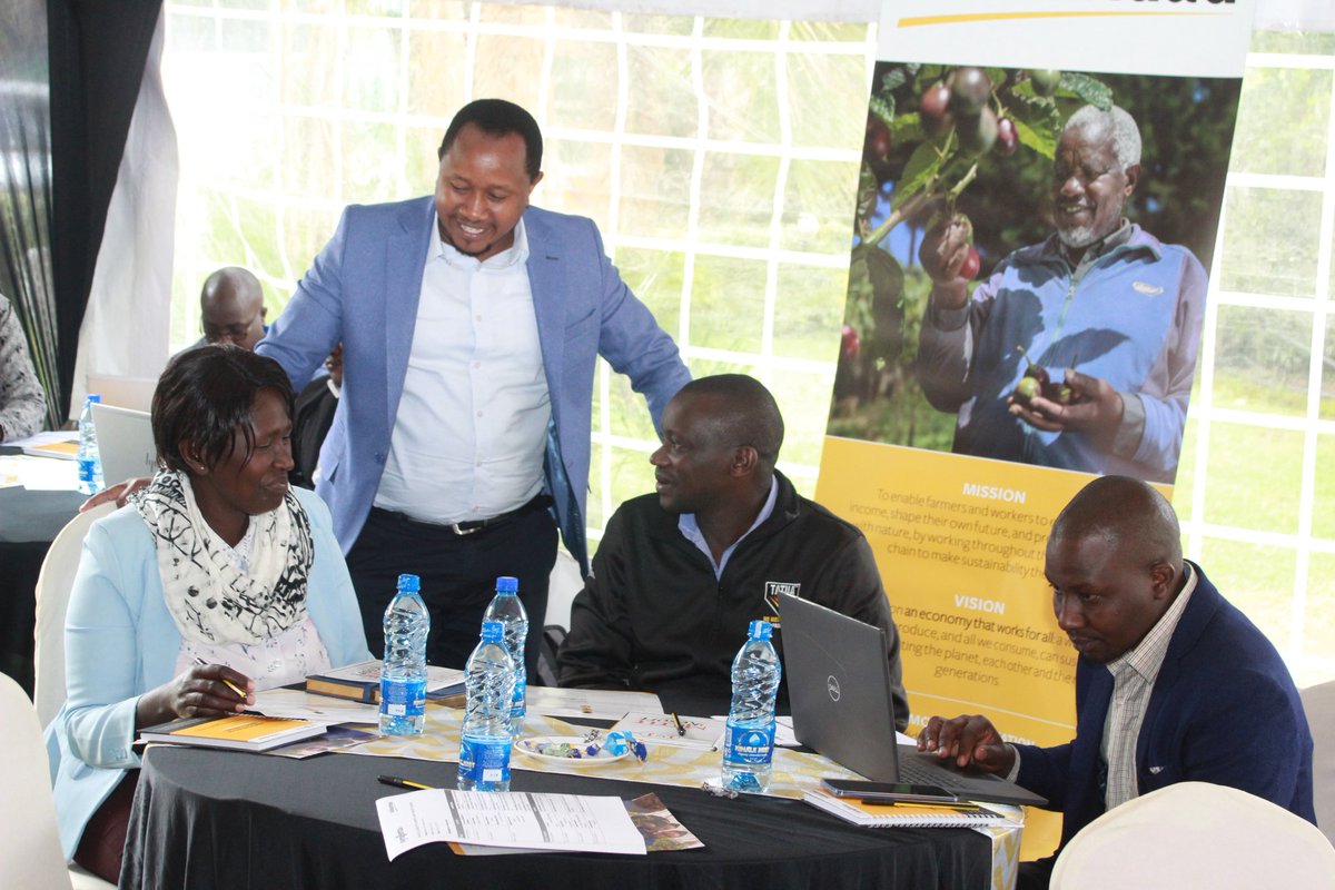 bonmulandi's tweet photo. #NewProjectLaunch
Horticulture for Growth Project, will train targeted farmers on the judicious use of #pesticides, #agronomic practices, and #sprayserviceproviders to offer spray services to farmers. @SolidaridadECA @Syngenta https://t.co/Ub6K091gZw