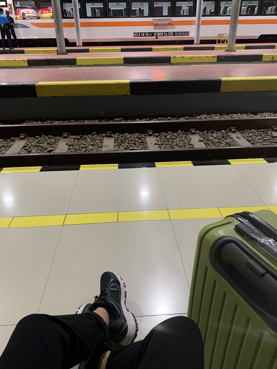 ketenangan tweet media