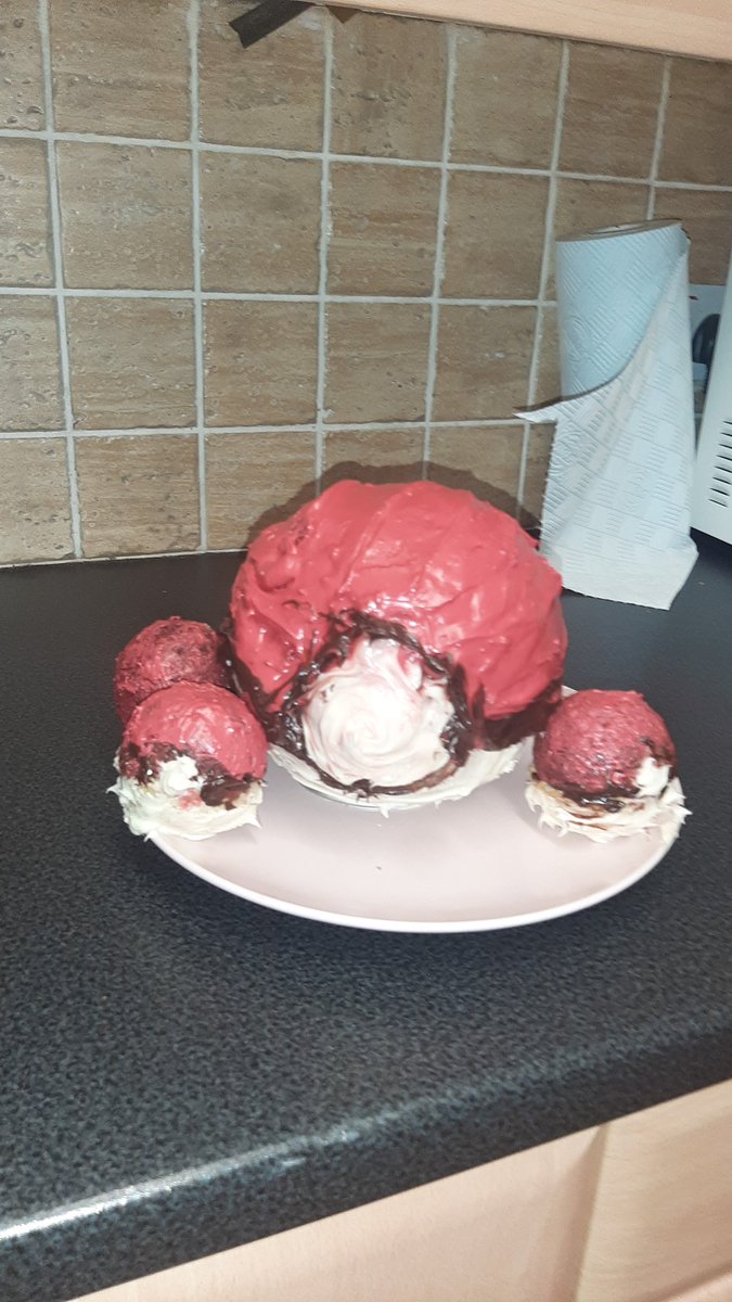 dhorcai75's tweet photo. I baked #Pokemon #cakeornot https://t.co/ZX5N50j1DF