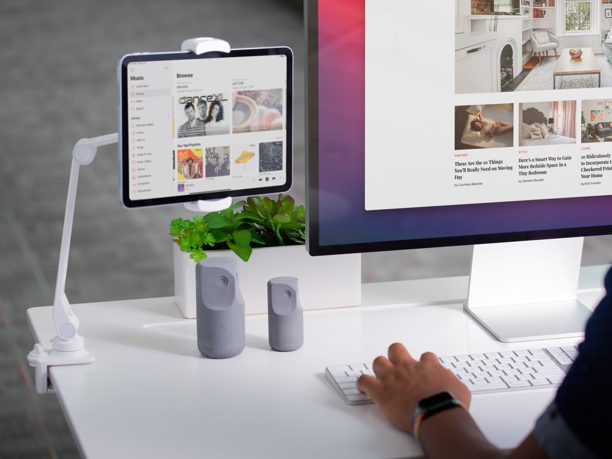 twelvesouth's tweet photo. Say hello to the ɴᴇᴡ #HoverBarDuo for #iPad (2nd gen) 🎉  With the new QuickSwitch Tab, the switch between desktop base &amp; adjustable clamp is quicker than ever! Did we mention it's now also available in white? 🔥 Shop now at #TwelveSouth https://t.co/cyI3q4gVZ8 https://t.co/ZPjmnyP8PG