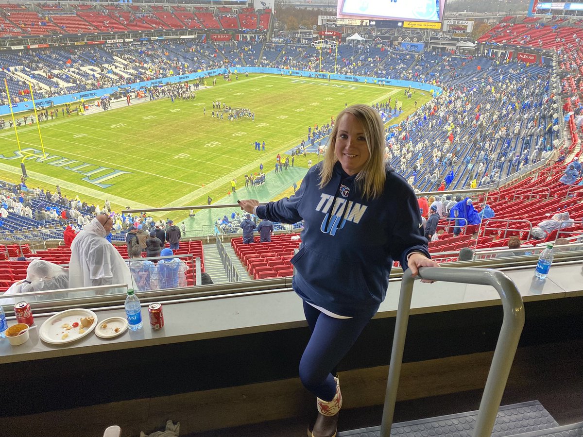 haybay42's tweet image. Where I want to be right now….
#IsItSeptemberYet #TitanUp